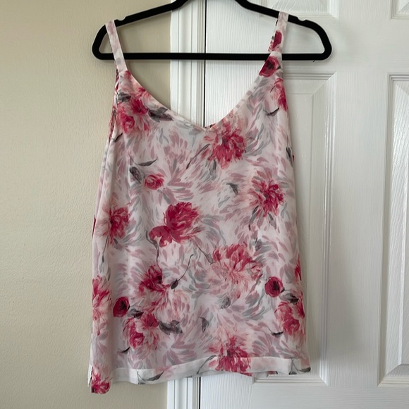 White House Black Market. Size L. Tank top. Reversible. Great condition! - Picture 5 of 12